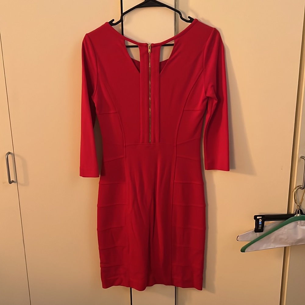 Dress - Picture 3 of 3